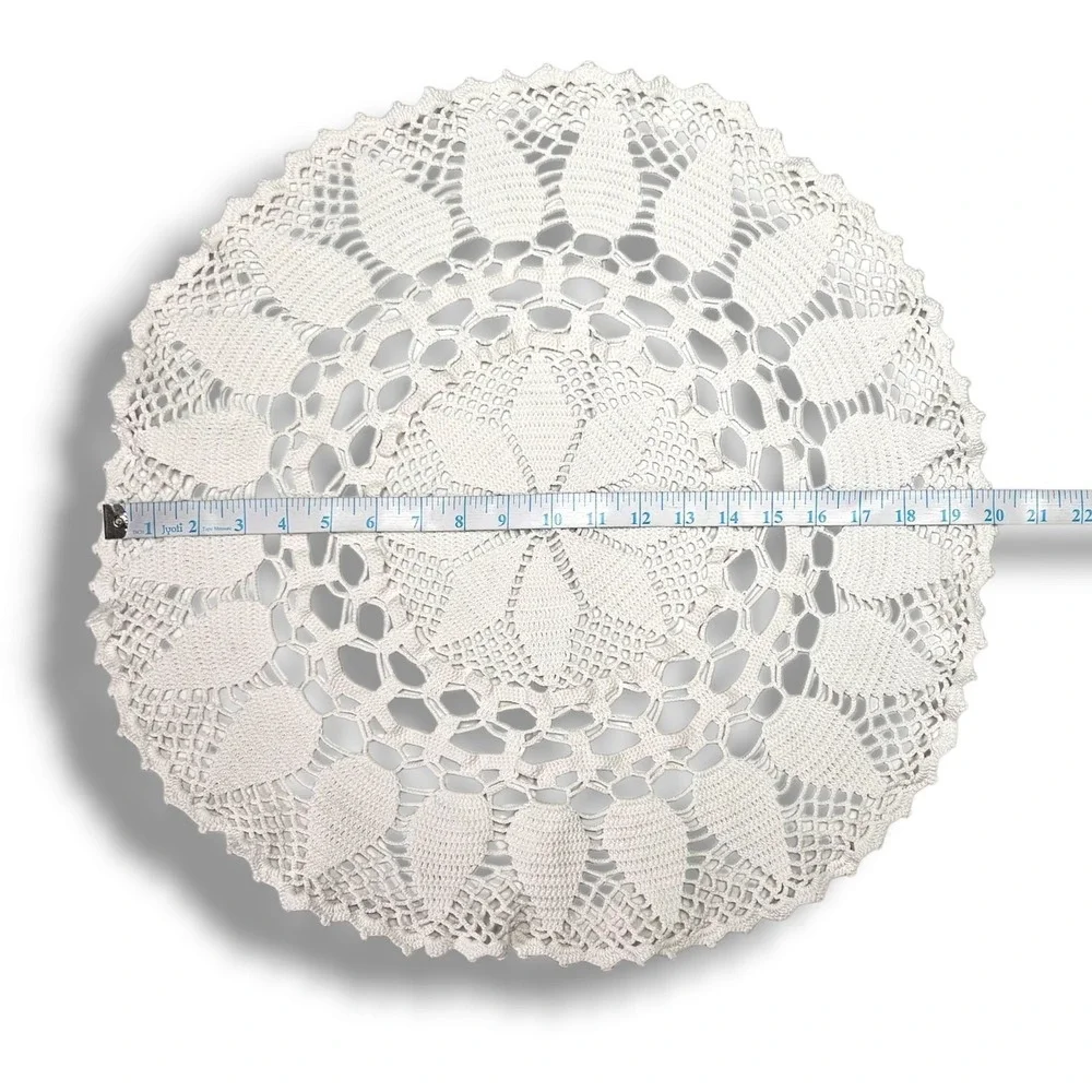 Vintage Crochet Lace Round Doily Floral Table Centerpiece White 21 Inch